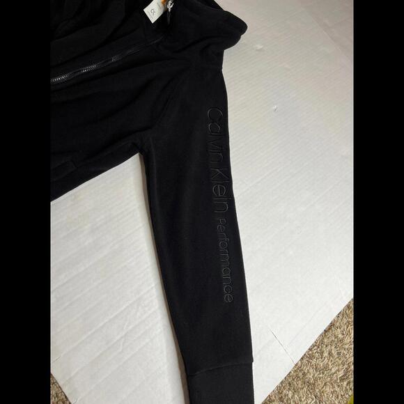 Calvin Klein Performance Black Fuzzy Jacket - Size Small - Picture 3 of 8